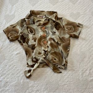 On The Run Vintage Button Up Top (see measurements)